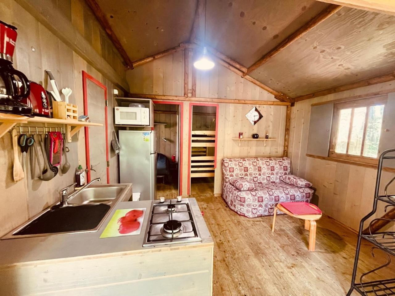 Flower Camping La Pibola Camon  エクステリア 写真
