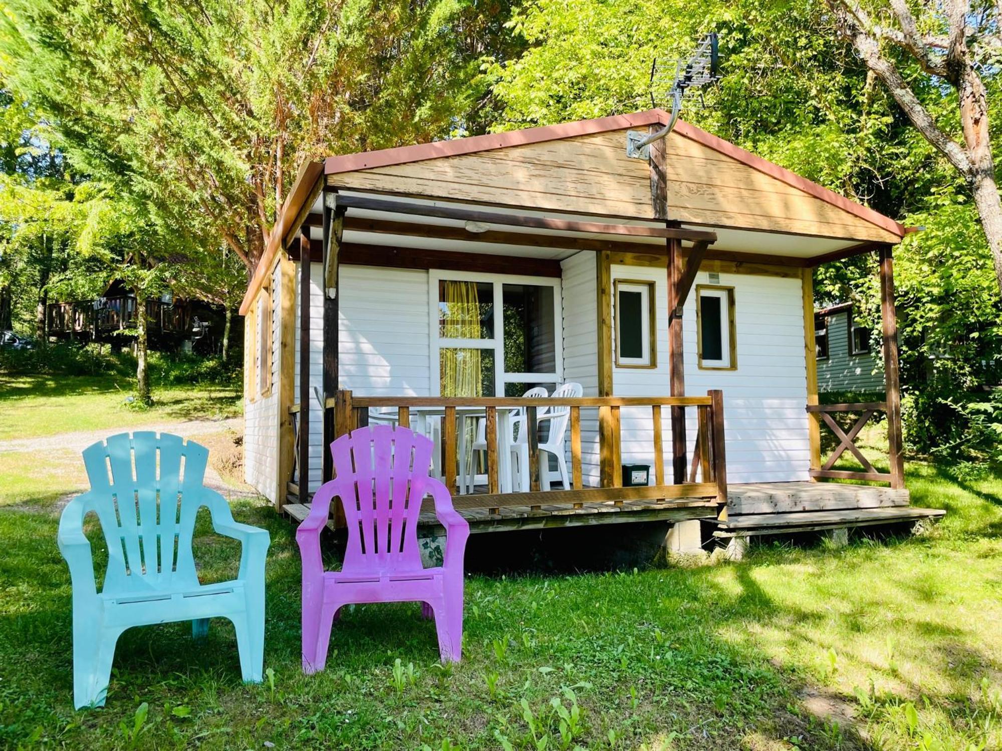 Flower Camping La Pibola Camon  エクステリア 写真